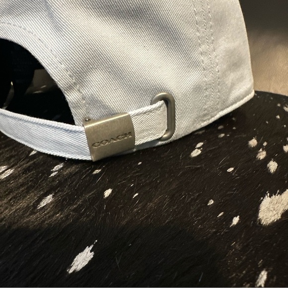 Coach Luxury Baseball Cap Adjustable Minimalist Light Blue NWT Retail $75.00 - Picture 2 of 5